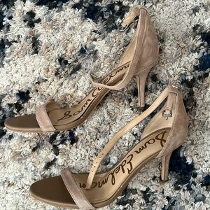 Sam Edelman nude suede sandals